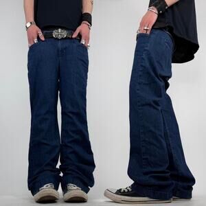 Vintage y2k rare dark wash bootcut lowrise archive skater jeans